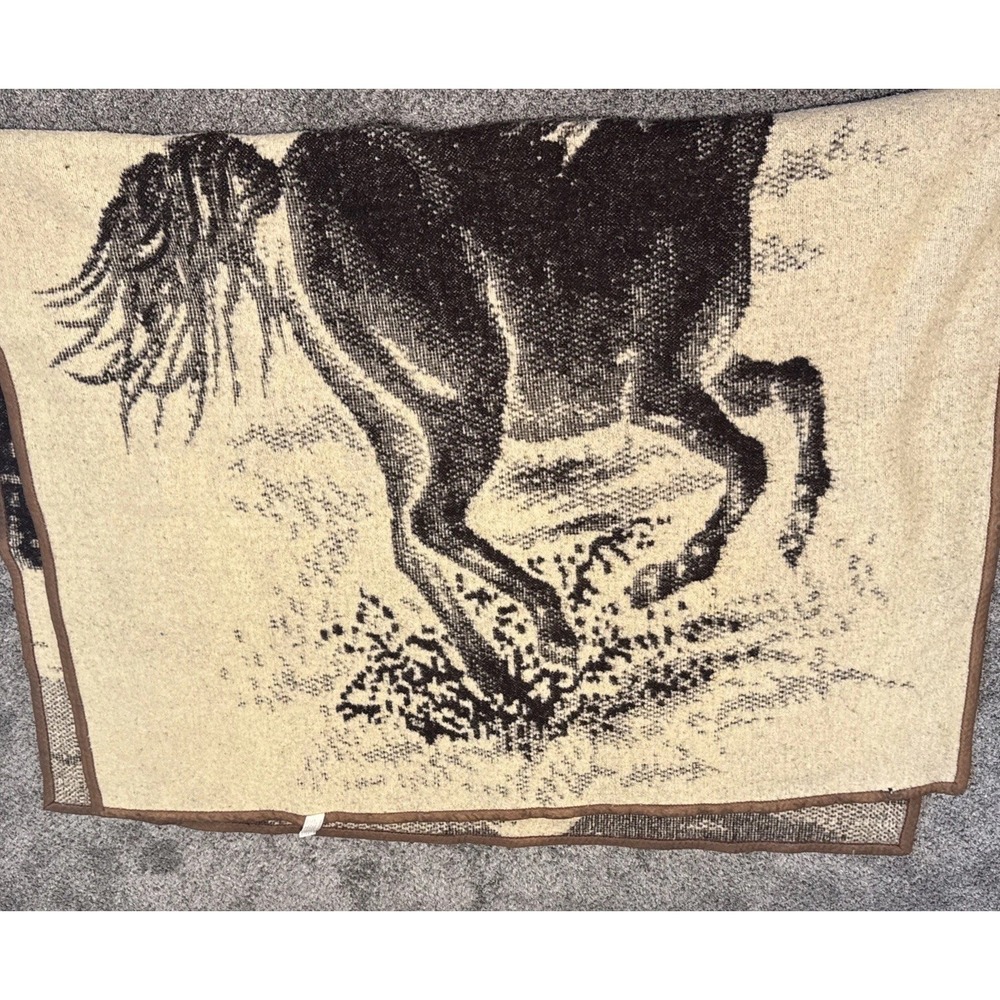 76x50" LINTEX INTERNATIONAL Spain Horse Reversible Blanket Throw VNTG - Picture 13 of 14
